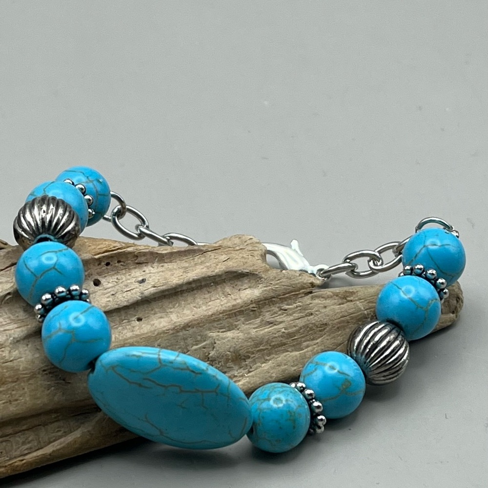 Turquoise and Silver Tone Beaded Bracelet-Luxury Handcrafted Jewelry Gift